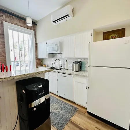 Bisbee Brownstone Suites Exterior photo