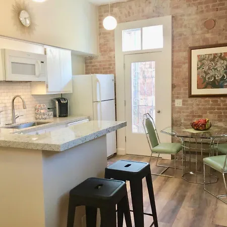 Bisbee Brownstone Suites Exterior photo