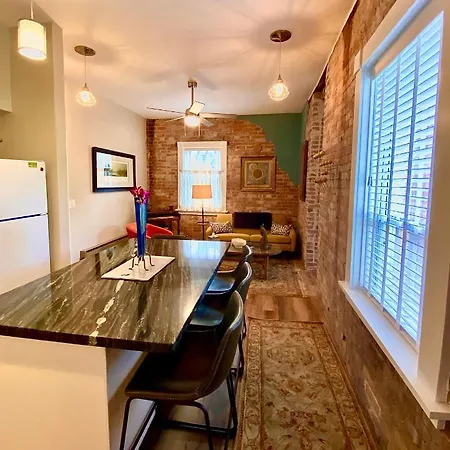 Bisbee Brownstone Suites Exterior photo